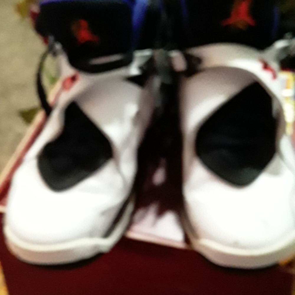 BOYS MICHEAL JORDAN SHOES